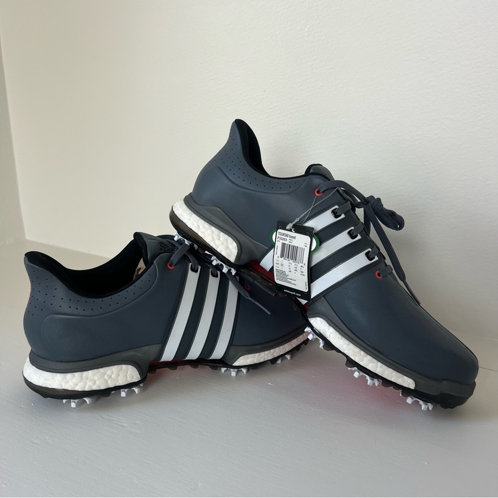 NWT! Adidas Tour360 boost Men’s Golf shoes. Size 11.5.